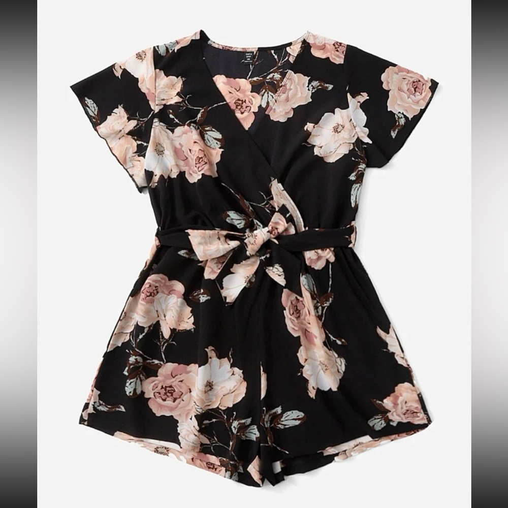 Plus Floral Print Belted Romper - Shein